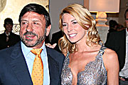 Giulia Siegel mit Sir Roco Forte beim Grand Opening von The Charles Hotel, Munich am 22.10.2007 (Foto: MartiN Schmitz)